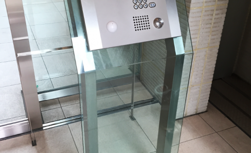 オートロック操作板